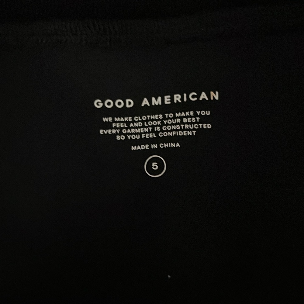 Good American - Picture 4 of 8